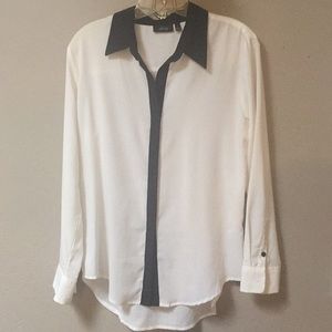 Apt 9 Black/White Blouse Sz Medium